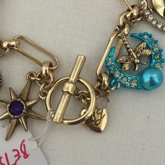 NWT Betsey Johnson Mystical Charm Bracelet - Picture 6 of 7